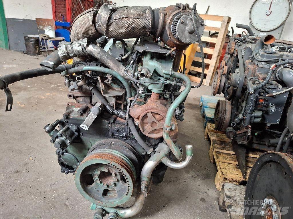 Volvo D7C275 Motorji