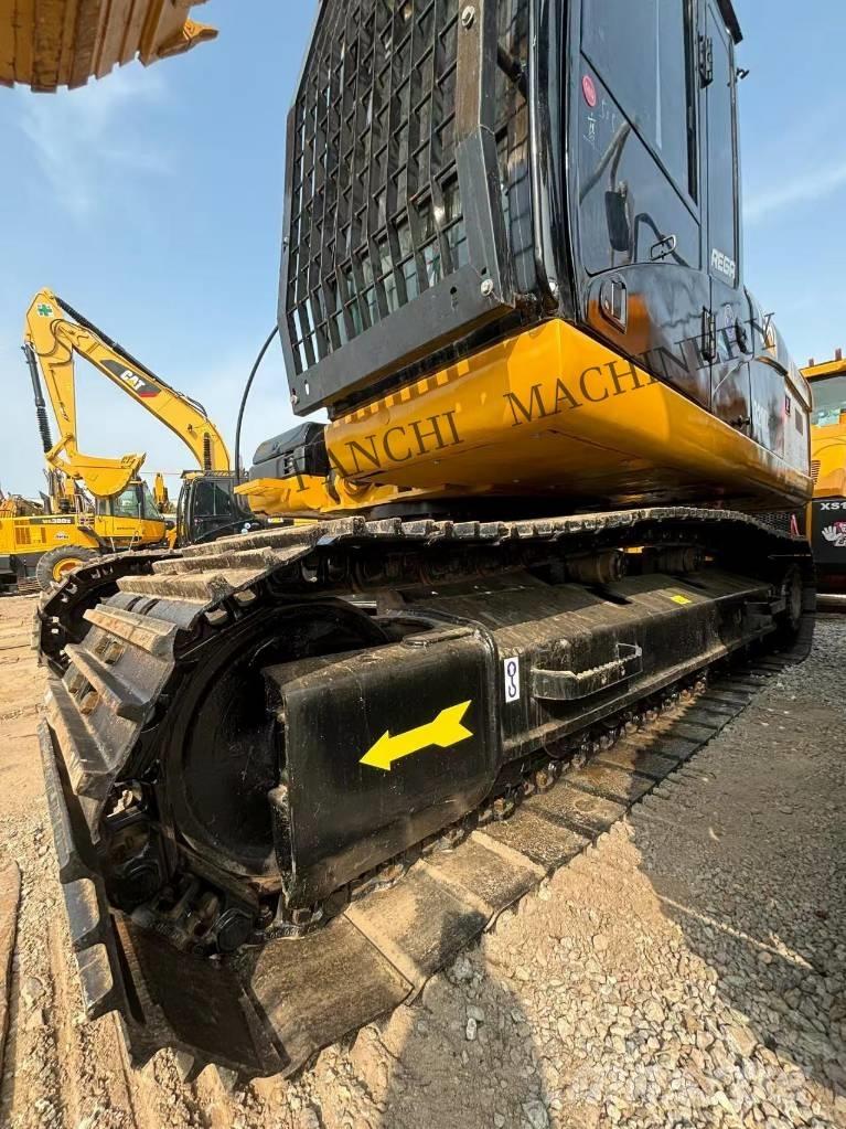 CAT 320D2L Bagri goseničarji