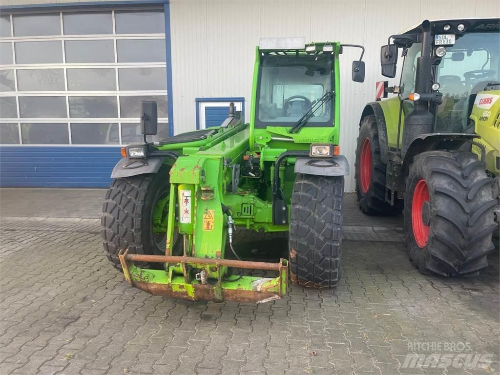 Merlo TF 42.7 Kmetijski teleskopski nakladalci