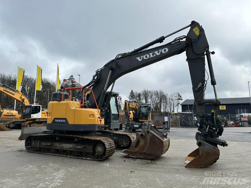 Volvo ECR 235 E LC Bagri goseničarji