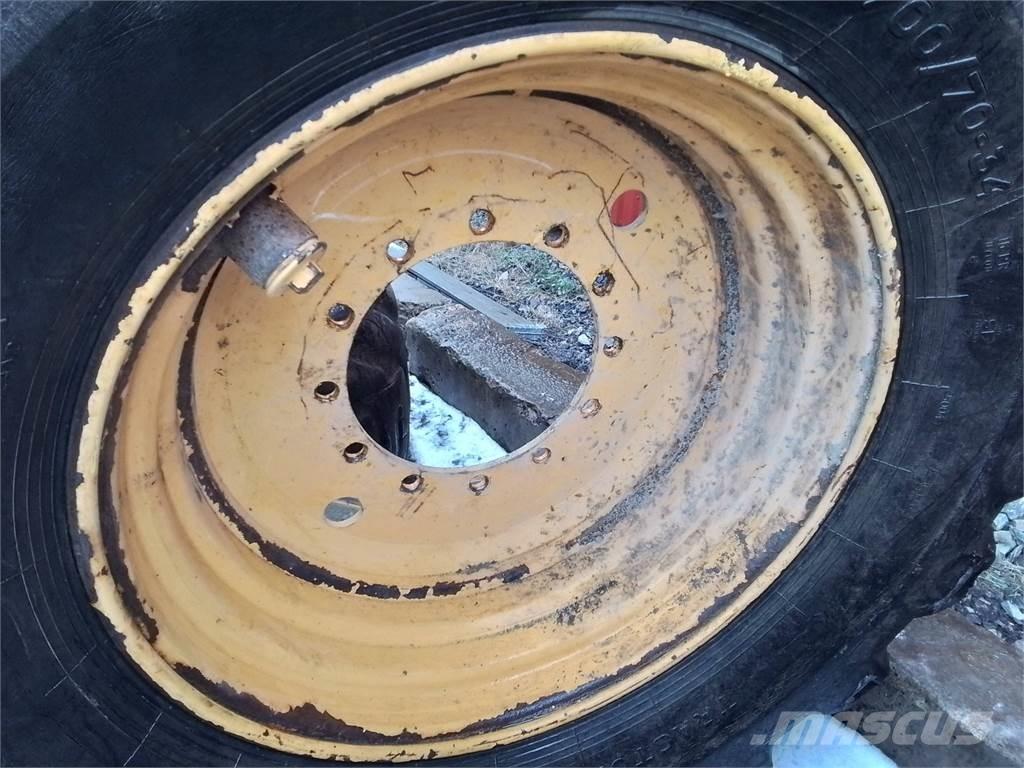 Rottne H20 20x34 Gume, kolesa in platišča