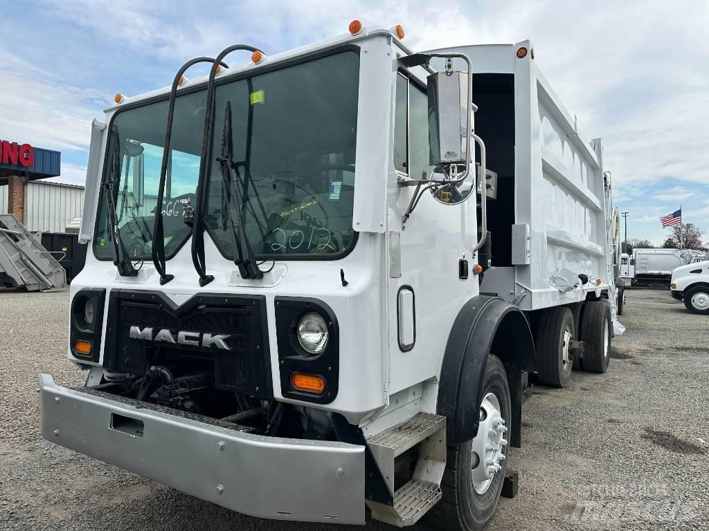 Mack MRU Komunalni tovornjaki