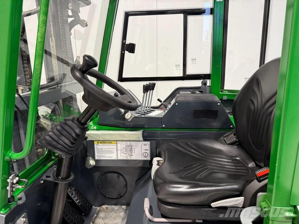 Combilift CBE2500 4-Smerni viličarji