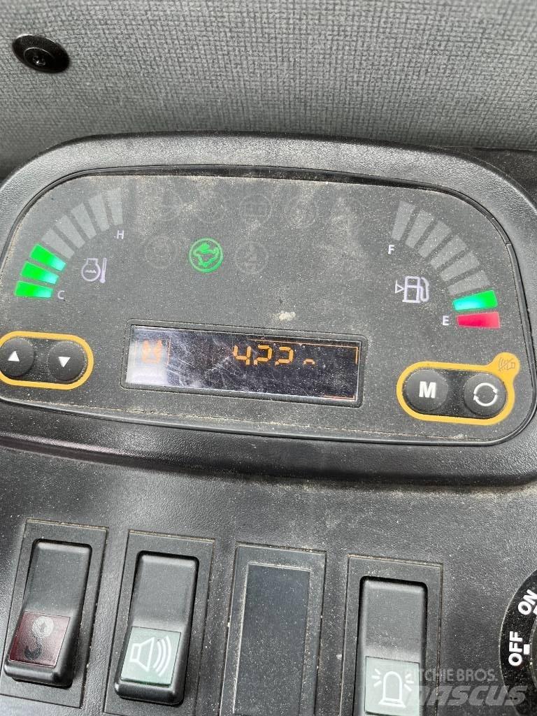 Hyundai R25Z-9 AK Mini bagri <7t
