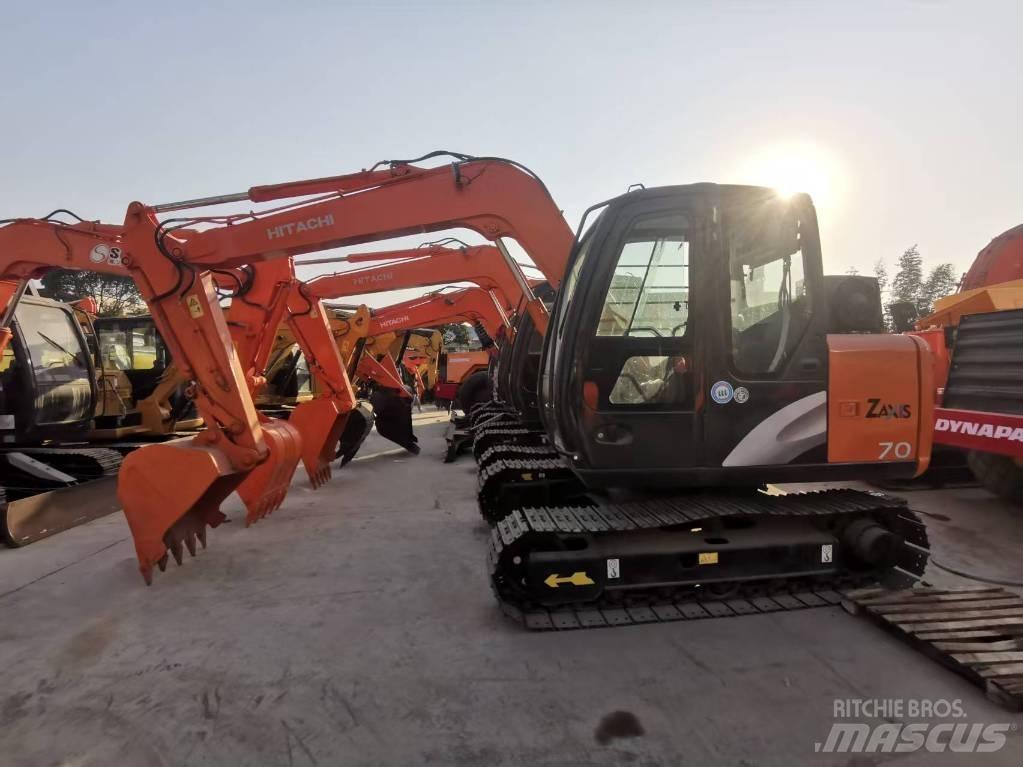 Hitachi ZX 70 Bagri goseničarji