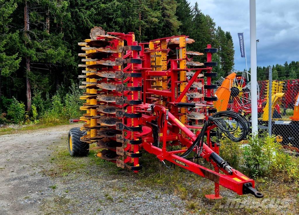 Väderstad Carrier525 Kultivatorji