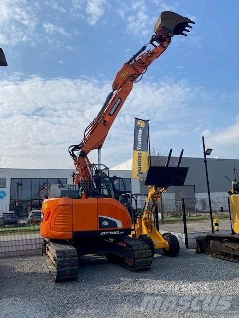 Doosan DX140LCR-5 Bagri goseničarji