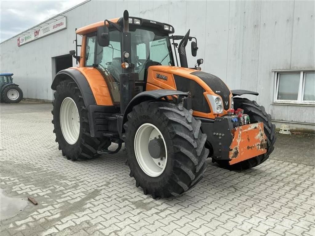 Valtra N 163 D Traktorji