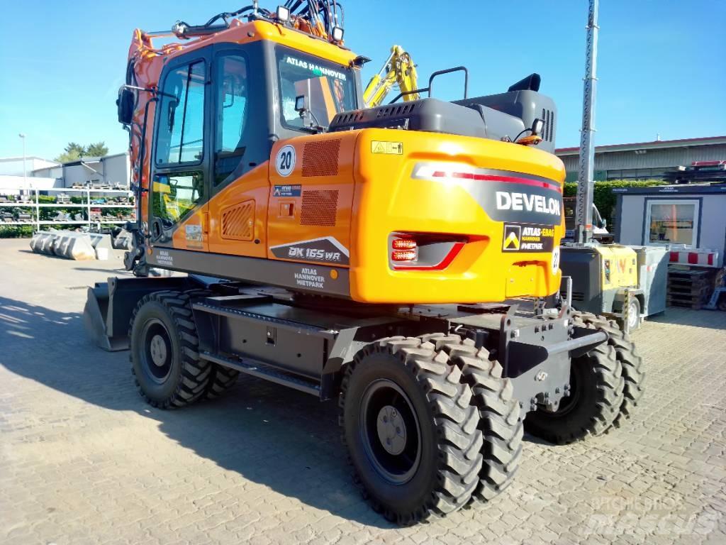 Develon DX 165 WR-7 Bagri na kolesih
