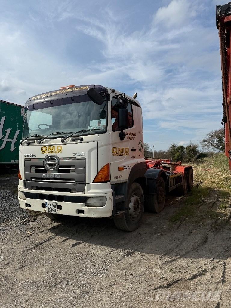Hino 700 Kotalni prekucni tovornjaki