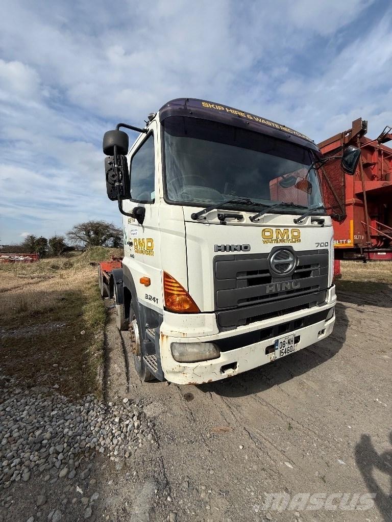 Hino 700 Kotalni prekucni tovornjaki