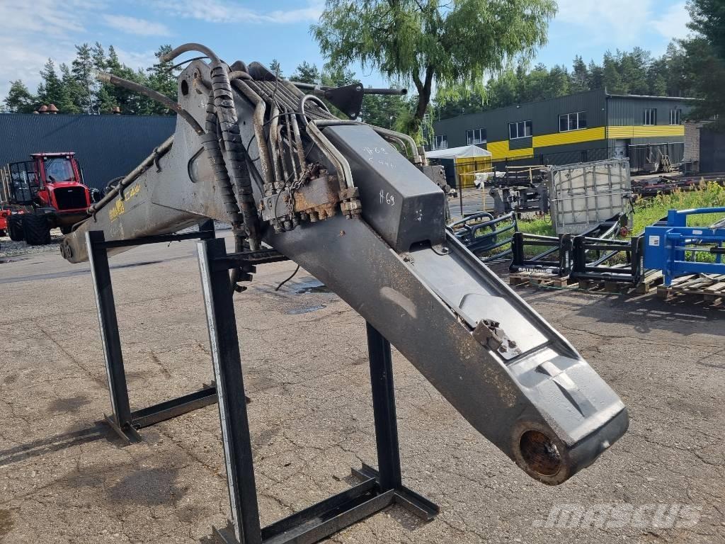 Ponsse C44+ Main boom Dvigala za gozdne kombajne