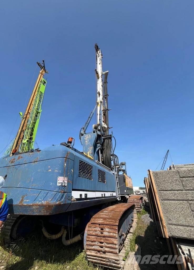 Bauer BG 24 H Težki vrtalni stroji