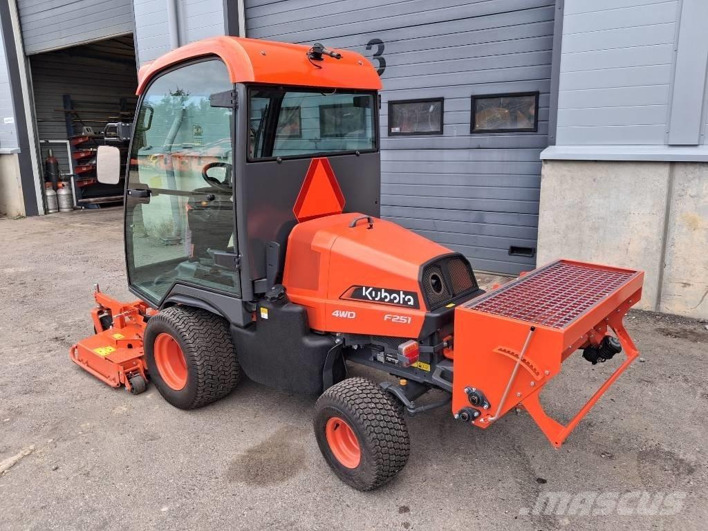 Kubota F 251 Vrtni traktor kosilnice