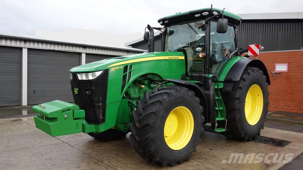 John Deere 8370 R Traktorji