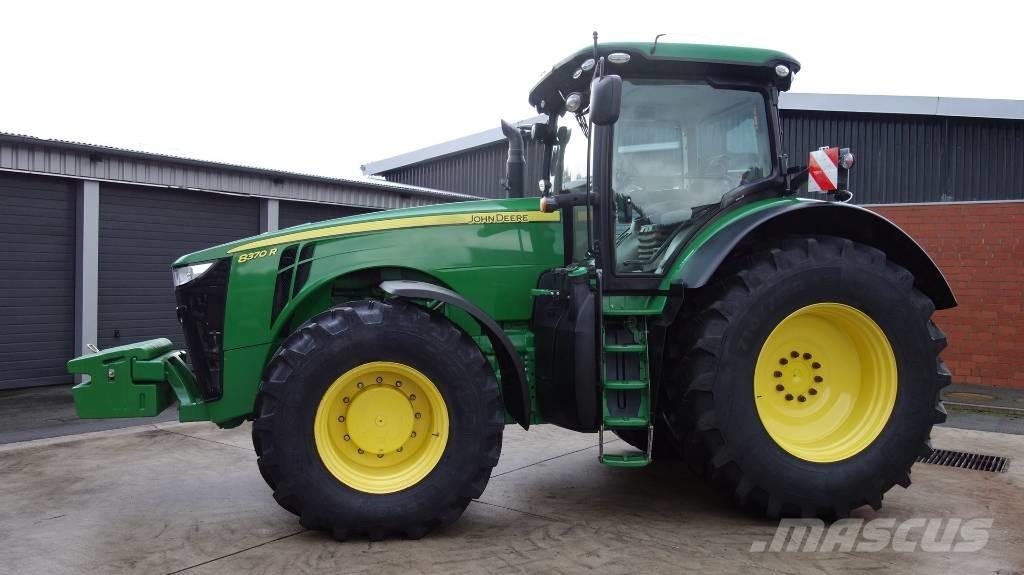 John Deere 8370 R Traktorji