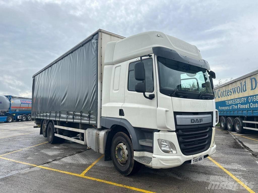 DAF CF330 Tovornjaki s ponjavo