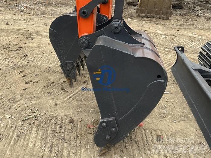 Doosan DX 80 Mini bagri <7t