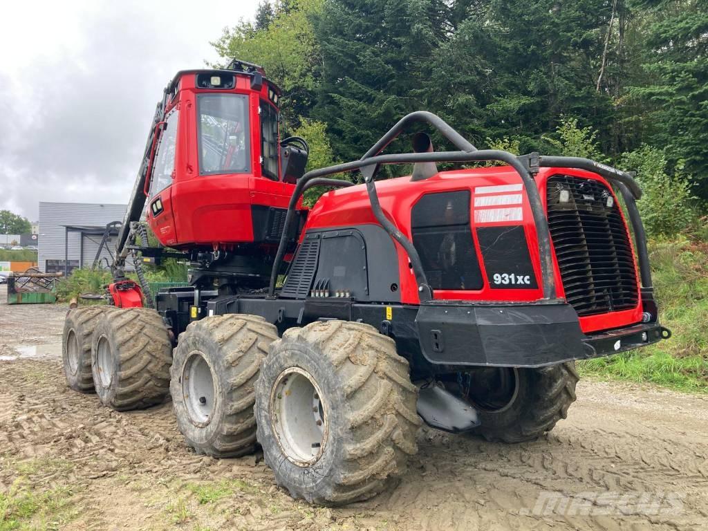 Komatsu 931 XC Harvesterji
