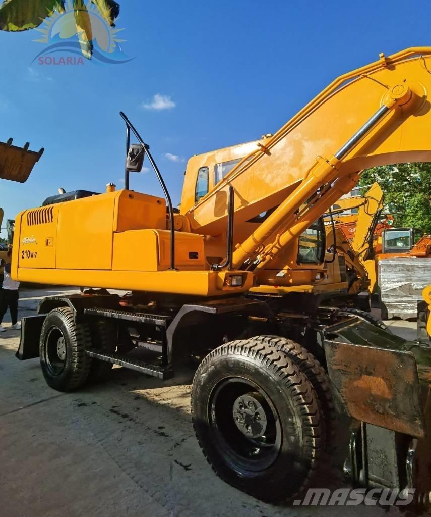 Hyundai robex 210w-7 Bagri na kolesih