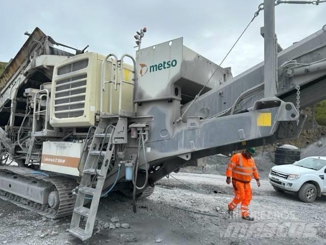 Metso LT 300 HP Mobilni drobilniki