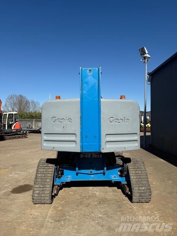 Genie S 45 Trax Teleskopske dvižne ploščadi
