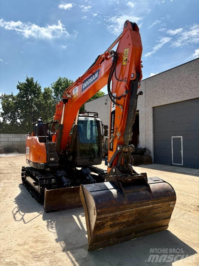 Doosan DX 140 LCR Bagri goseničarji