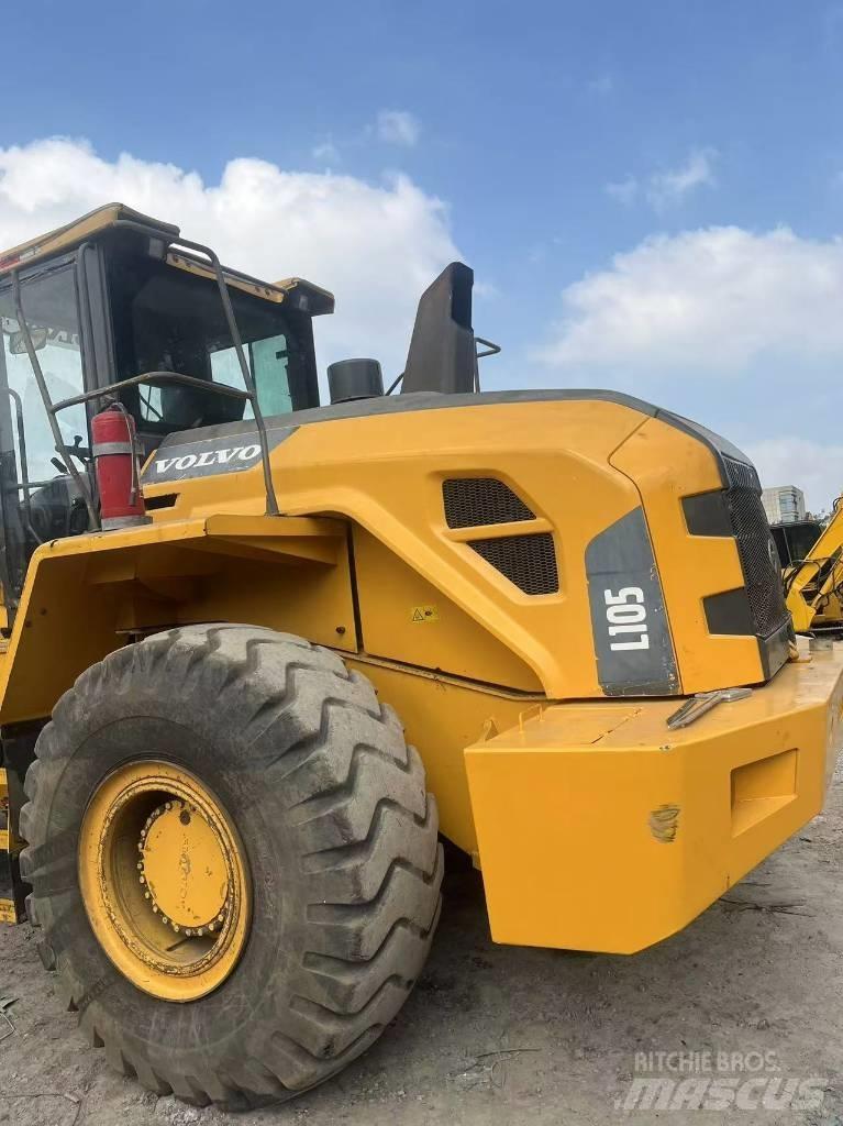 Volvo L 105 Kolesni nakladalci