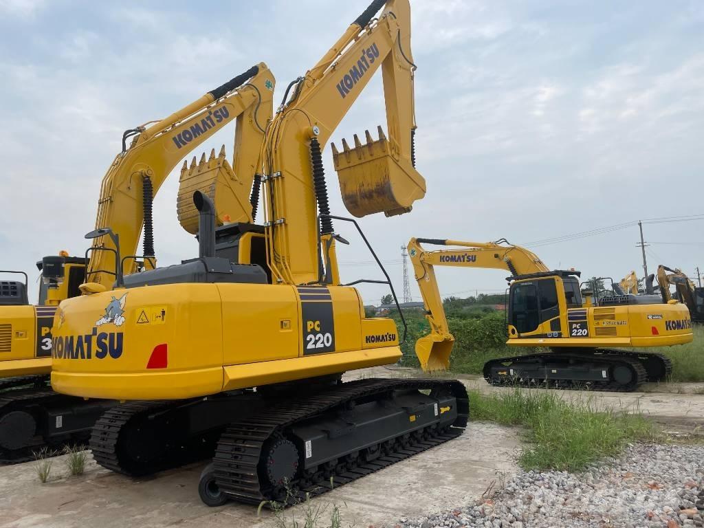 Komatsu PC 220 Bagri goseničarji