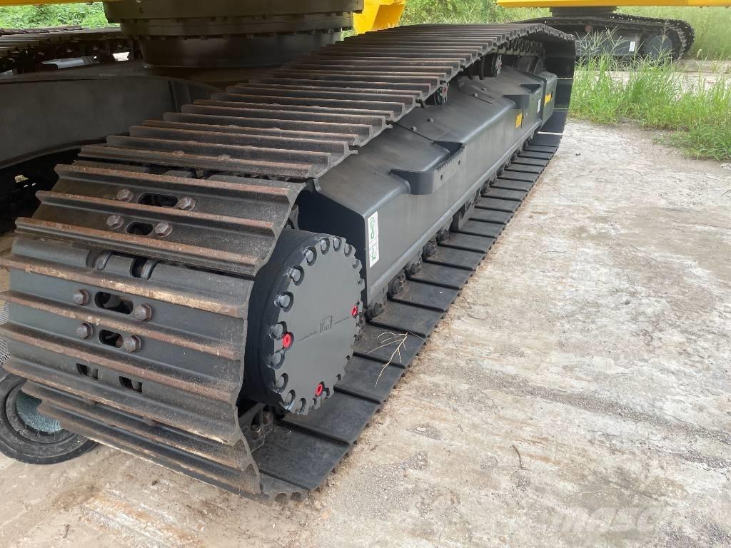 Komatsu PC 220 Bagri goseničarji