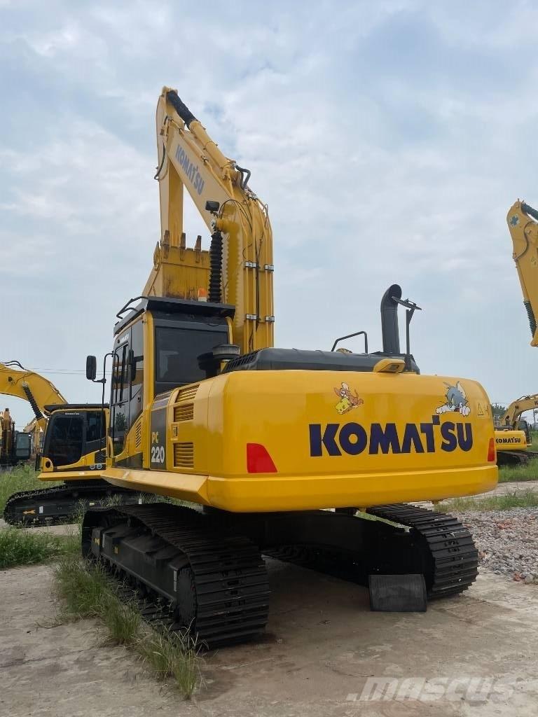 Komatsu PC 220 Bagri goseničarji