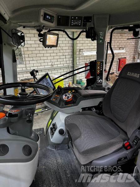 CLAAS AXION 830 Traktorji