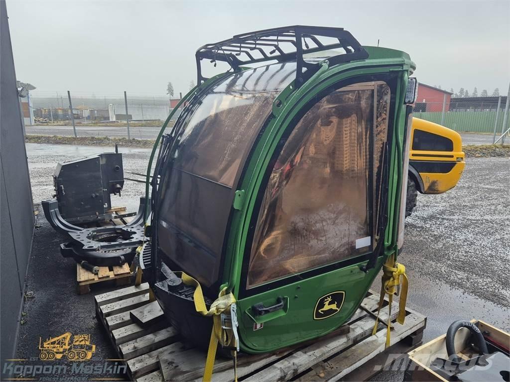 John Deere 1270G Kabine in notranjost