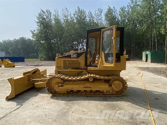 CAT D5G Buldožerji goseničarji