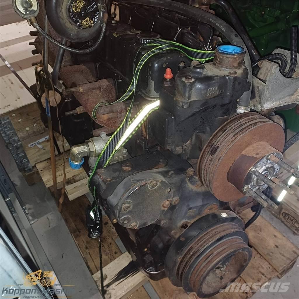 Sisu 634 Motorji