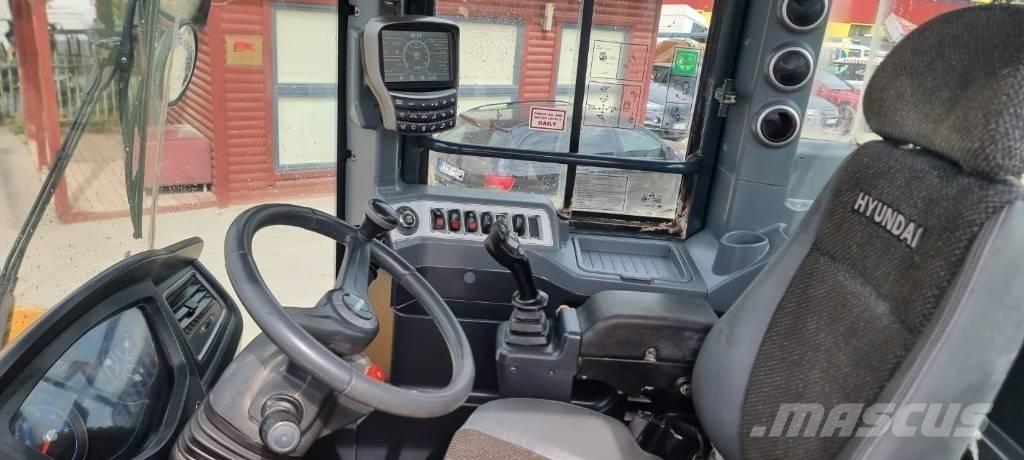 Hyundai HL 955 Kolesni nakladalci