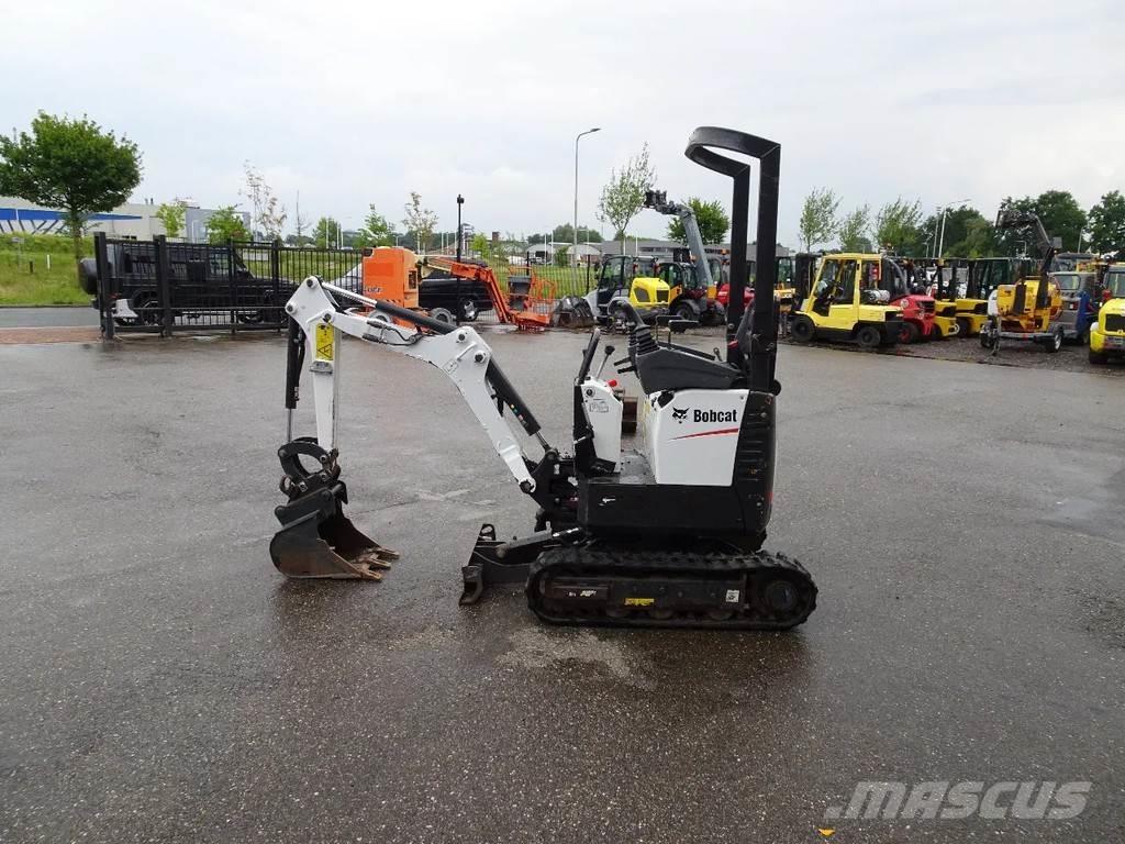 Bobcat E10Z Mini bagri <7t