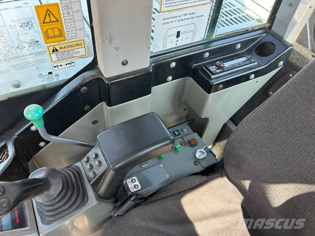 Takeuchi TB 1140 Bagri goseničarji