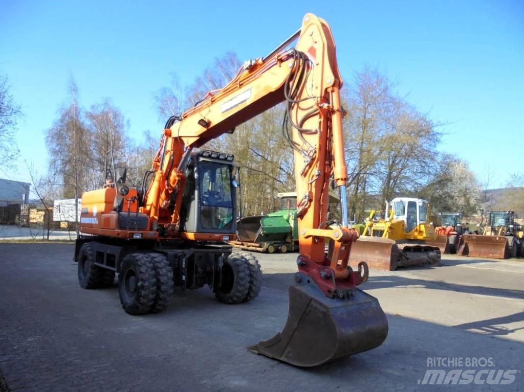 Doosan DX 160 W Bagri na kolesih
