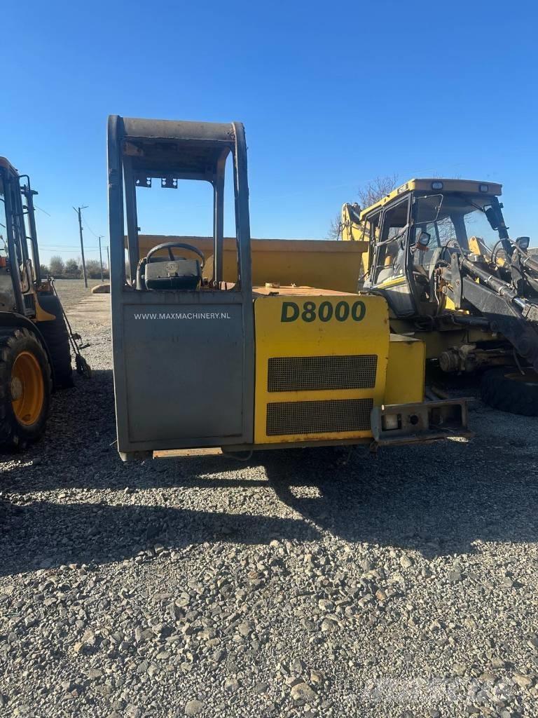  UTRANAZZ D8000 Boom in dipper roke