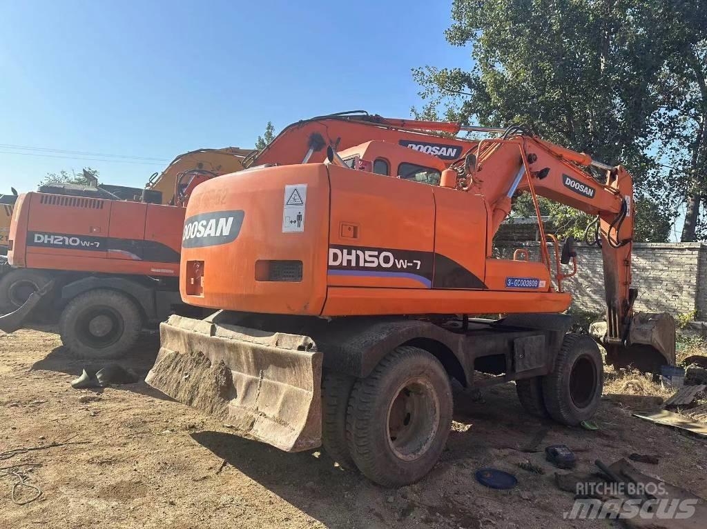 Doosan DH210W Bagri na kolesih