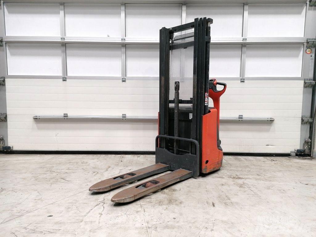 Linde L10 Ročni električni viličar