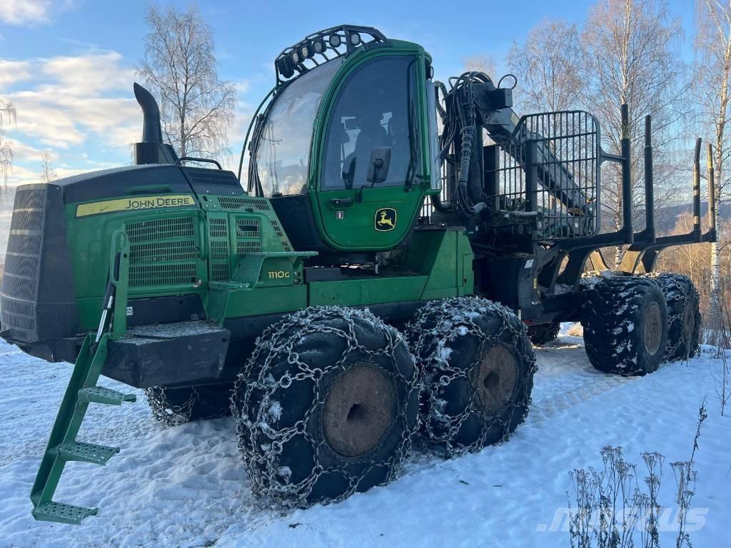 John Deere 1110 G Forwarderji