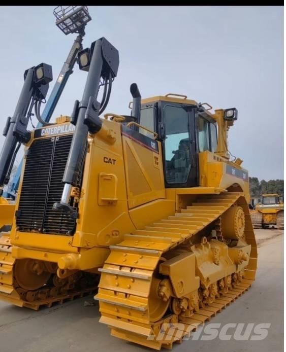 CAT D 8 N Buldožerji goseničarji