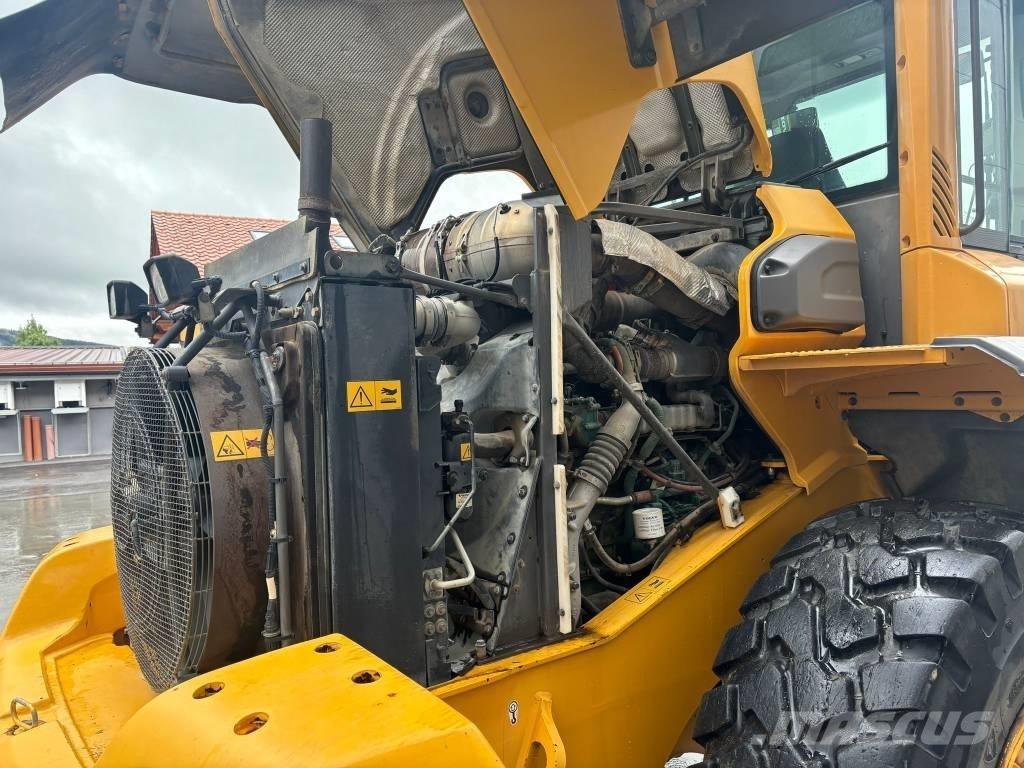 Volvo L 90 G Kolesni nakladalci
