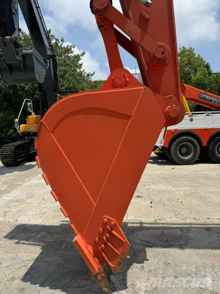 Hitachi ZX350H Mini bagri <7t