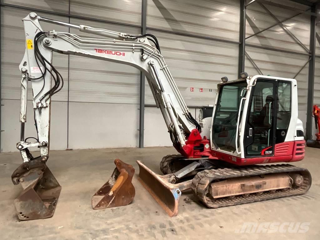 Takeuchi TB 290 Midi bagri 7t – 12t