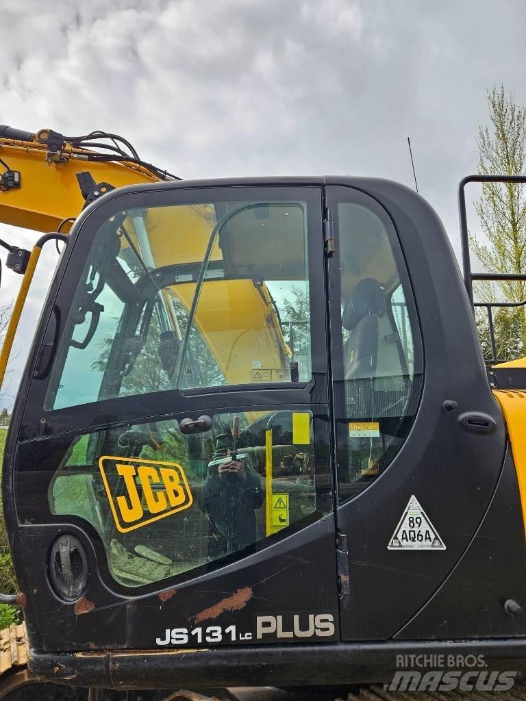 JCB JS 130 LC Bagri goseničarji