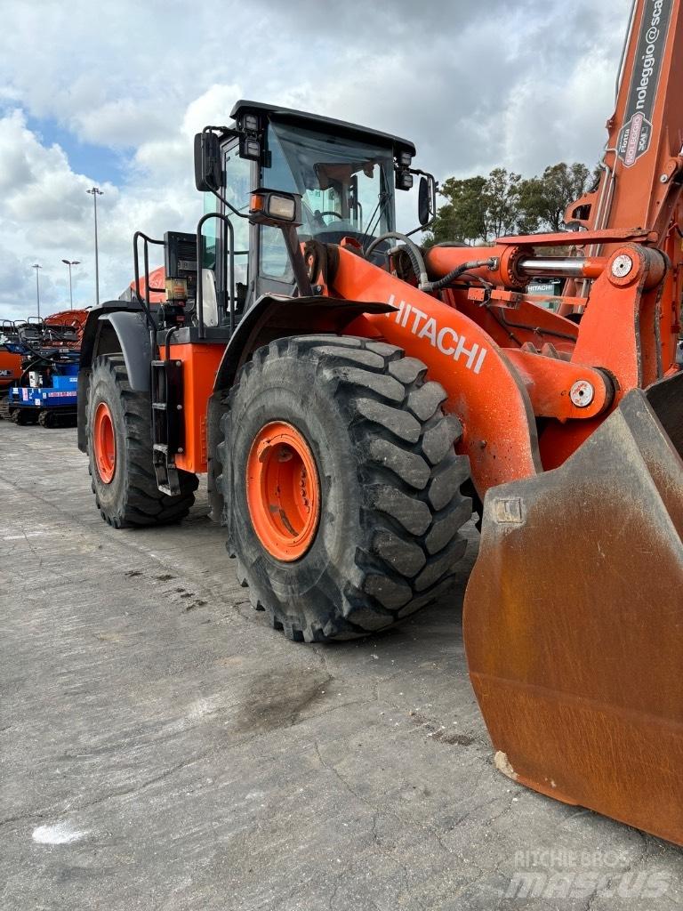 Hitachi ZW 310-6 Kolesni nakladalci