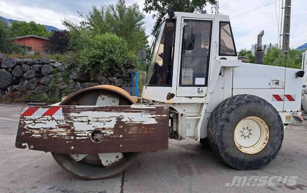 CAT CS583 C Enojni valjarji